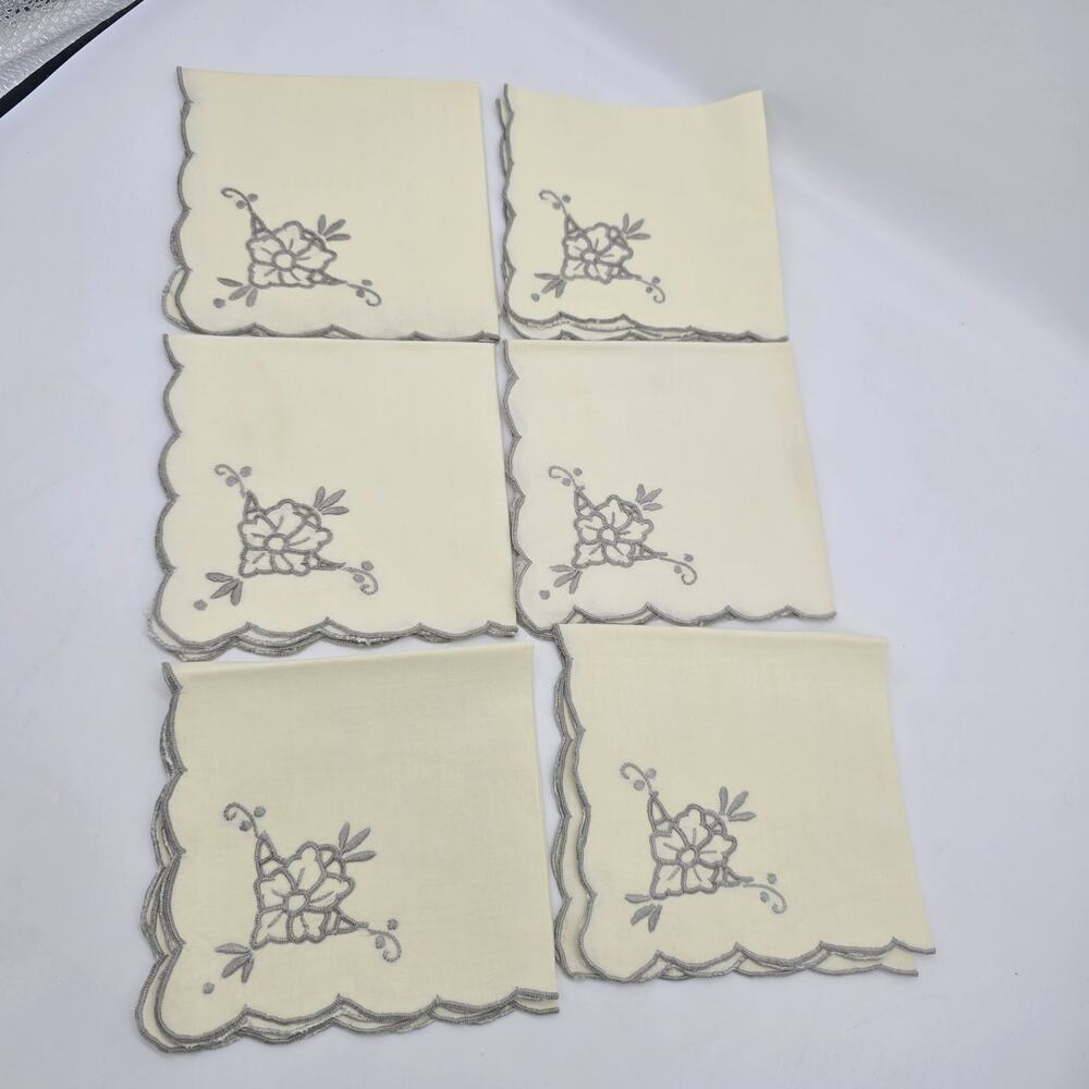 Vintage Embroidered Table Napkins Grandmacore Cottagecore Tea Party Ivory 6